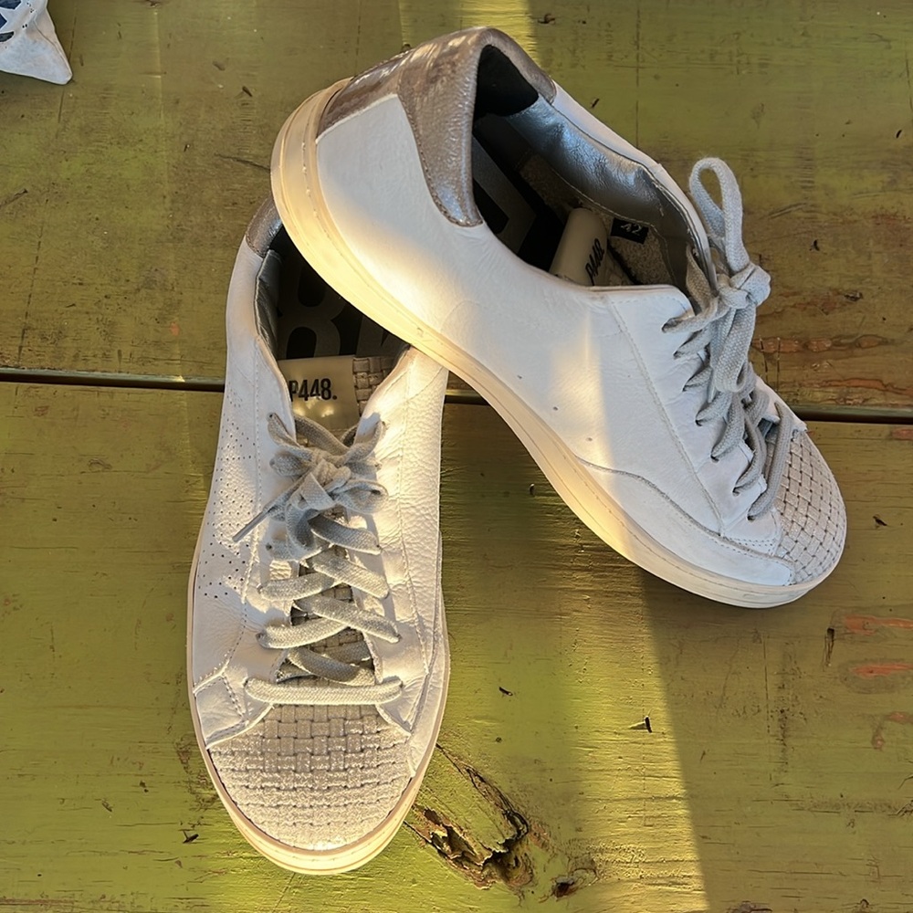 P448 Sneakers